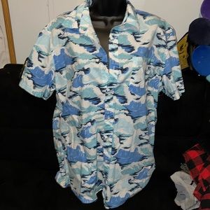 Good threads button down